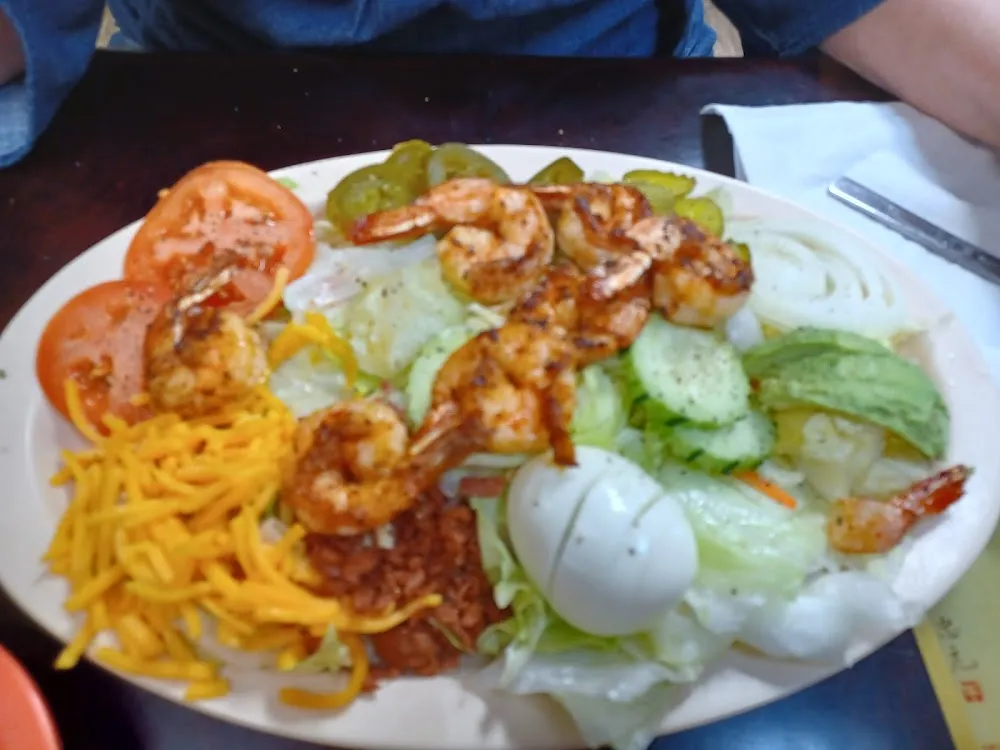 Grilled Shrimp Salad